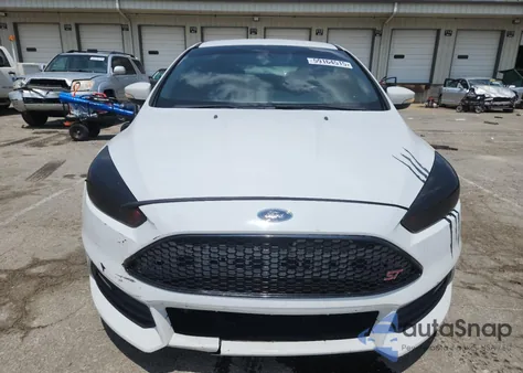 2018 Ford Focus St z USA, uszkodzony, nr VIN 1FADP3L95JL221883
